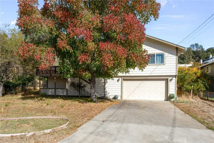 19758 Mountain Meadow N, Hidden Valley Lake, California 95467