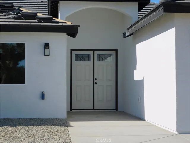 8318 10th Avenue, Hesperia, California 92345