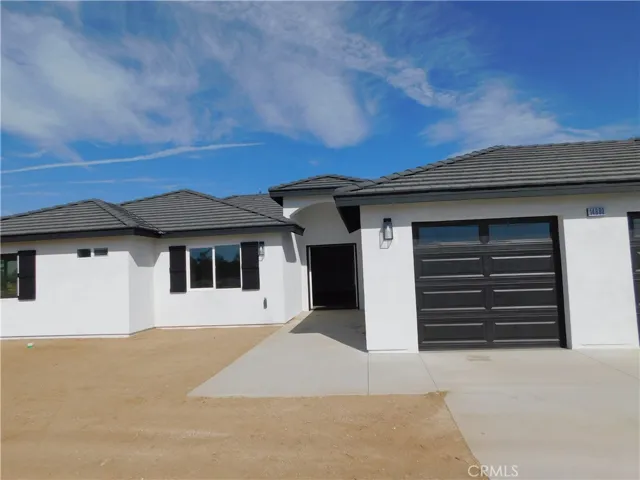 8318 10th Avenue, Hesperia, California 92345