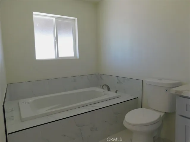 8318 10th Avenue, Hesperia, California 92345