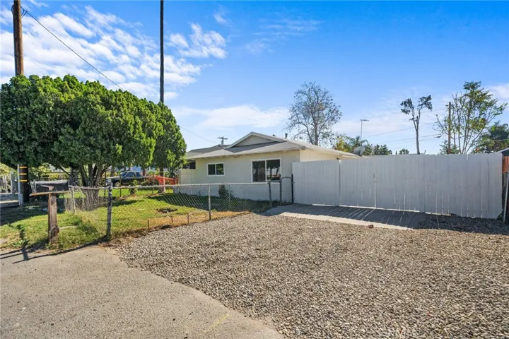 24665 6th Street, San Bernardino, California 92410
