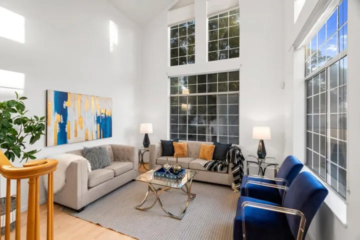 2325 De Varona Place, Santa Clara, California 95050