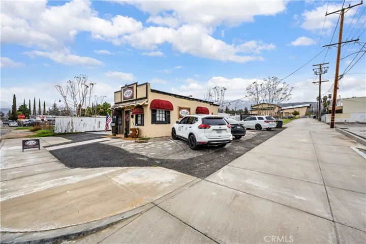 12059 1st Street, Yucaipa, California 92399