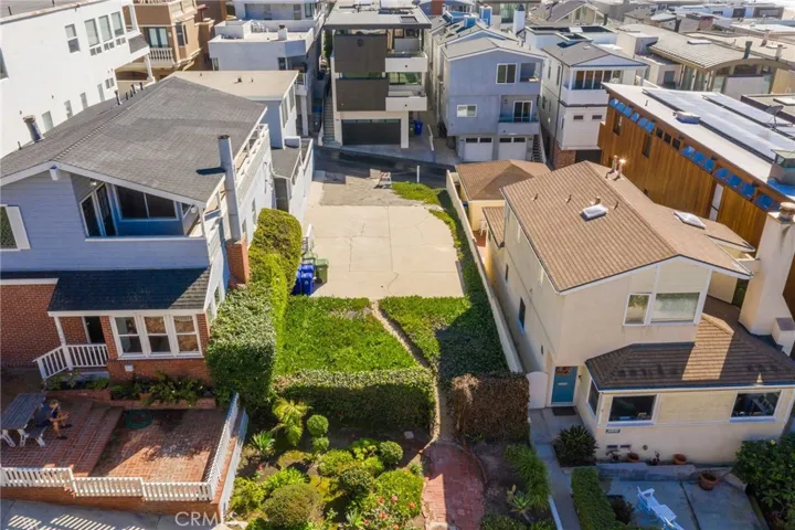 208 18th Street, Manhattan Beach, California 90266
