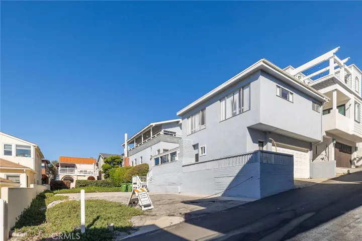 204 18th Street, Manhattan Beach, California 90266