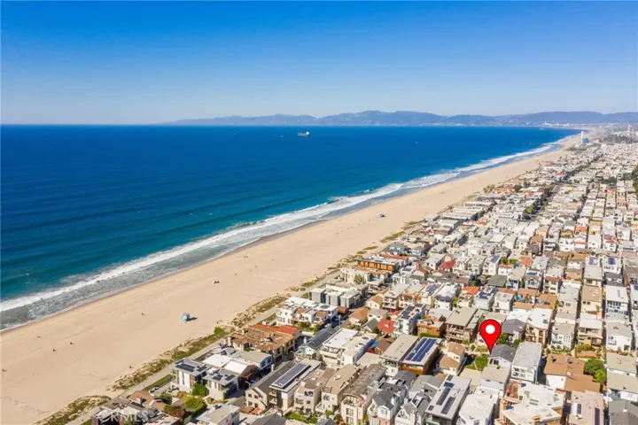 204 18th Street, Manhattan Beach, California 90266