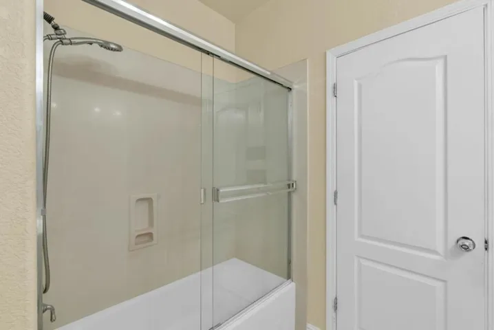 2824 Olivewood Lane, Vallejo, California 94591