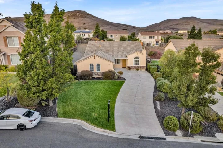 2824 Olivewood Lane, Vallejo, California 94591