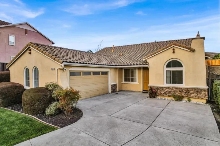 2824 Olivewood Lane, Vallejo, California 94591