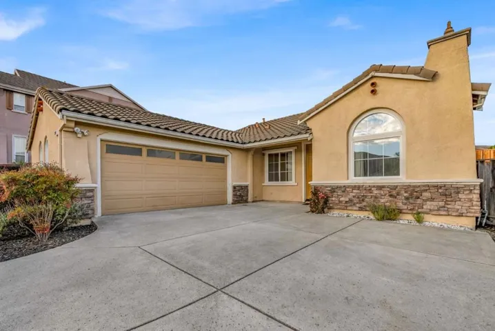 2824 Olivewood Lane, Vallejo, California 94591