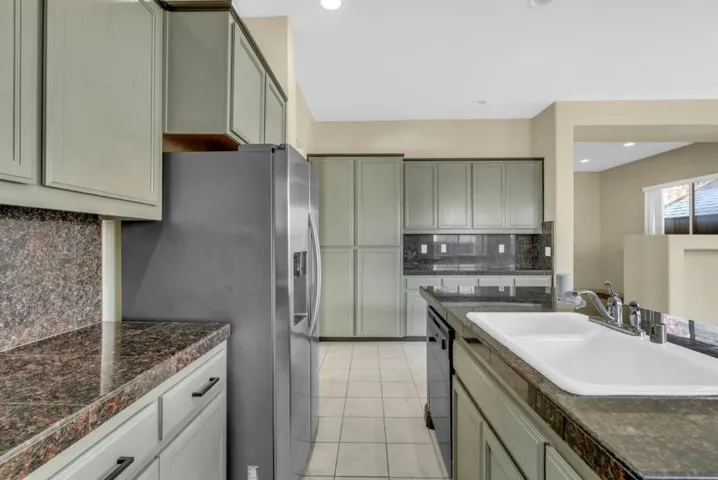 2824 Olivewood Lane, Vallejo, California 94591