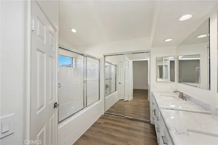 28566 River Glen Court, Menifee, California 92584