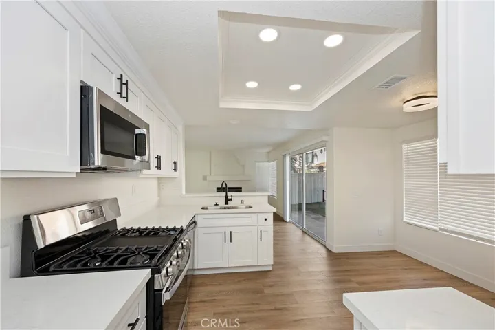 28566 River Glen Court, Menifee, California 92584