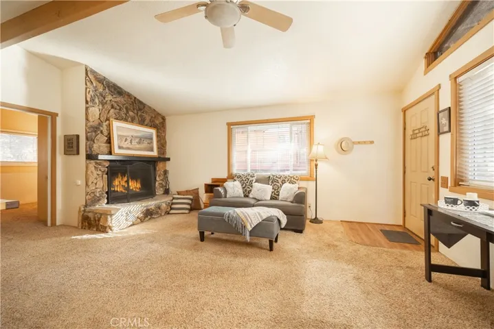 737 Pine Lane, Sugarloaf, California 92386