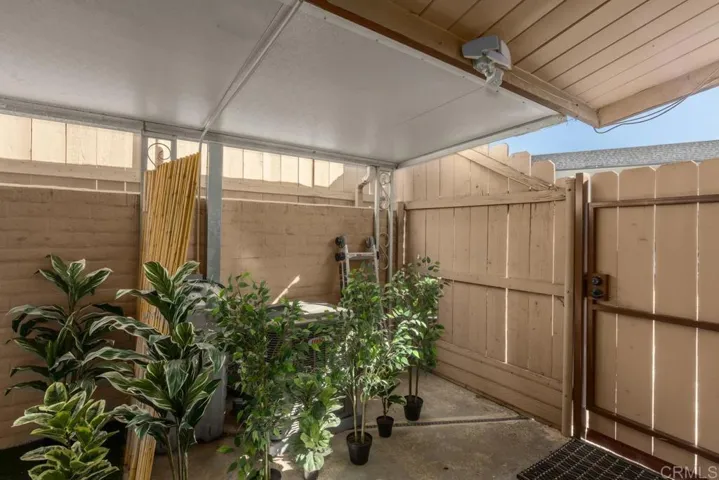 5750 Amaya Drive Unit 15, La Mesa, California 91942