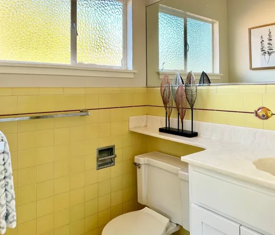 691 Casita Way, Los Altos, California 94022