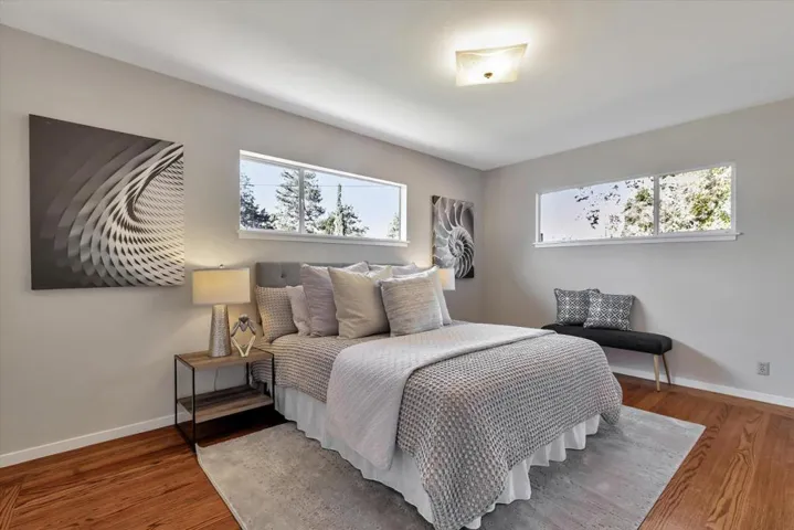 691 Casita Way, Los Altos, California 94022