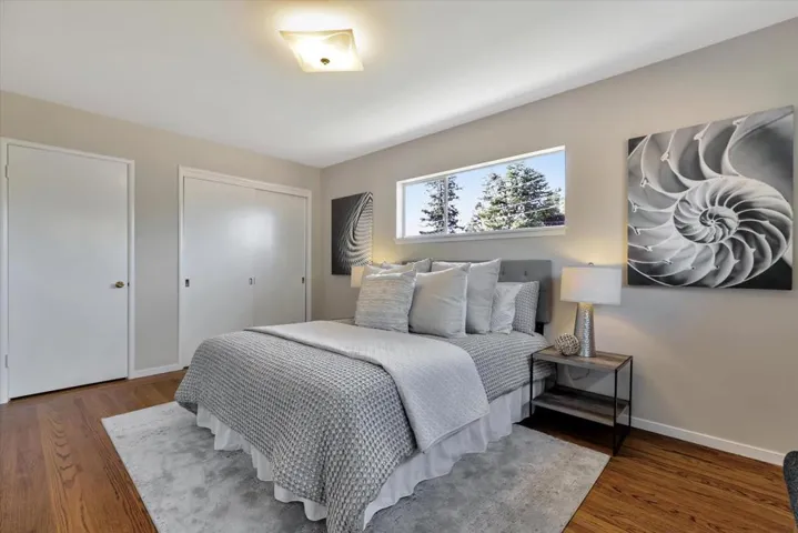691 Casita Way, Los Altos, California 94022