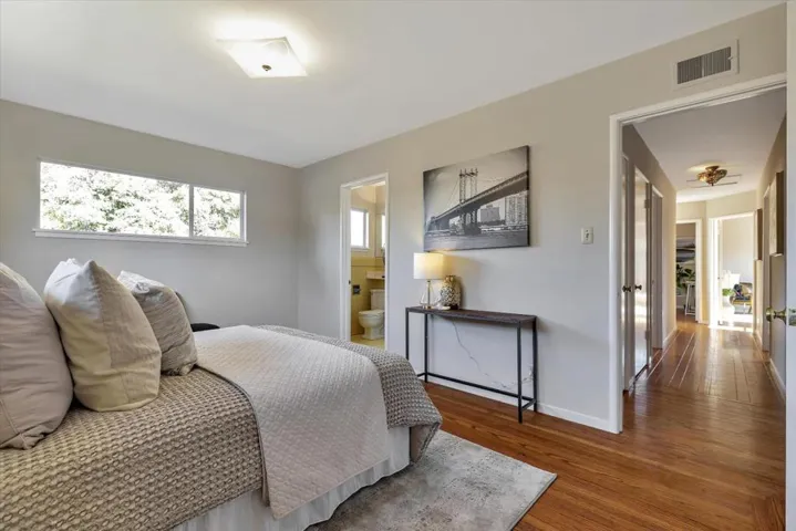 691 Casita Way, Los Altos, California 94022