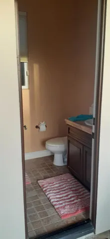 Full bathroom/shower backyard