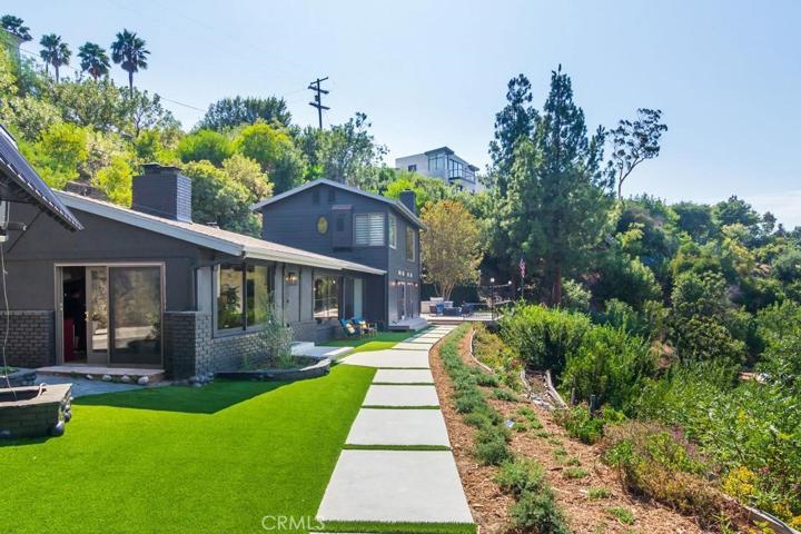 3656 Sunswept Drive, Studio City, California 91604