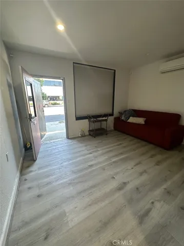 1130 N Hollywood Way, Burbank, California 91505