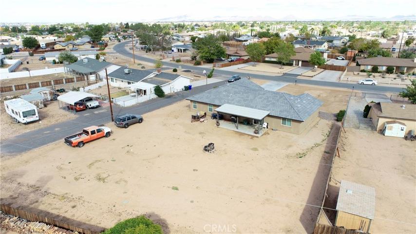 10950 Neola Road, Apple Valley, California 92308