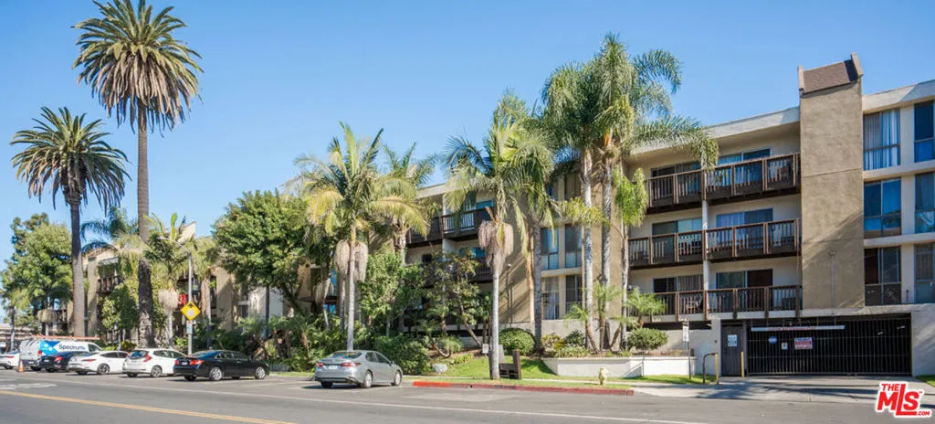 320 S Ardmore Avenue 132, Los Angeles, California 90020