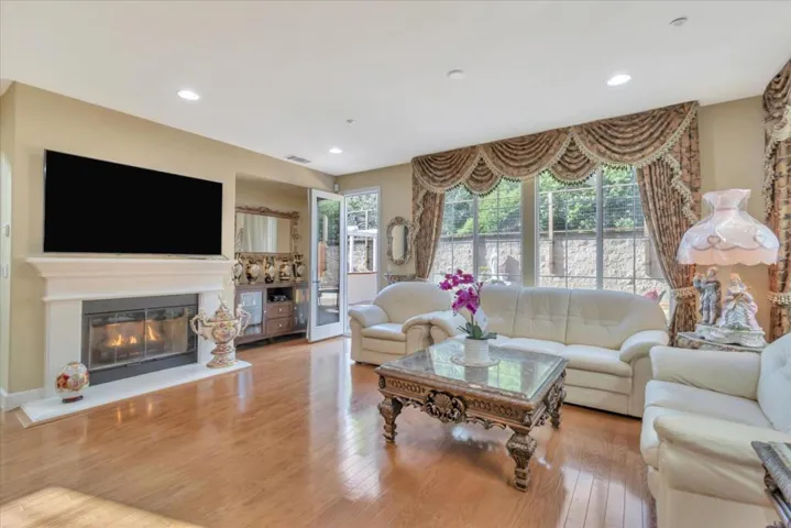 3828 Adriatic Way, San Bruno, California 94066