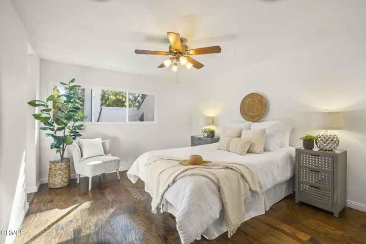 4-web-or-mls-Upmarketmedia_1014Cre#D-51