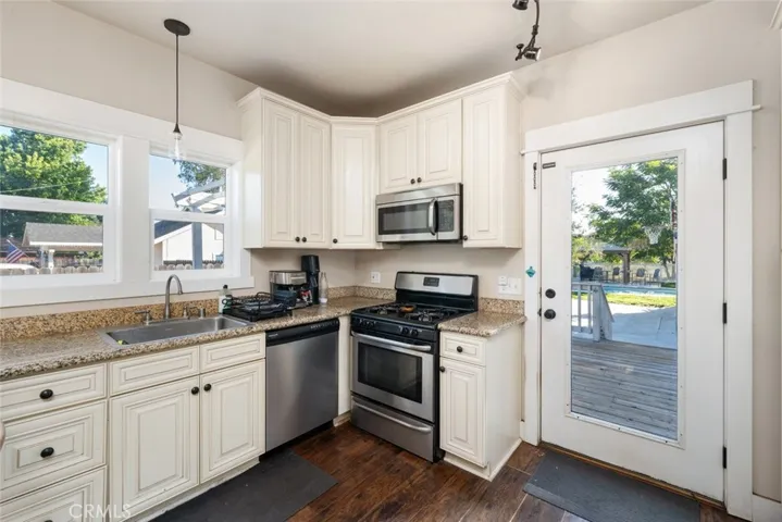 4645 Sycamore Road, Atascadero, California 93422