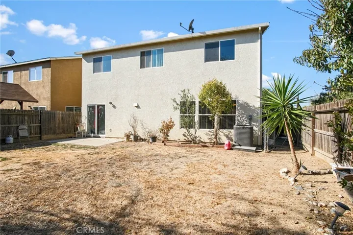 348 Pyramid Avenue, Merced, California 95341
