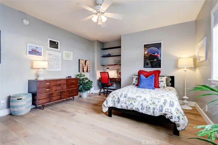 1160 Johnson Street, Manhattan Beach, California 90266