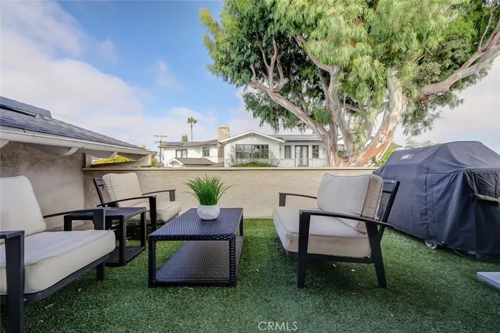 1160 Johnson Street, Manhattan Beach, California 90266