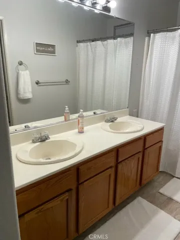 3519 Amur Maple Drive, Bakersfield, California 93311