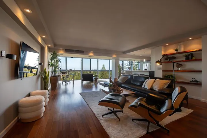 101 Alma Street 1105, Palo Alto, California 94301