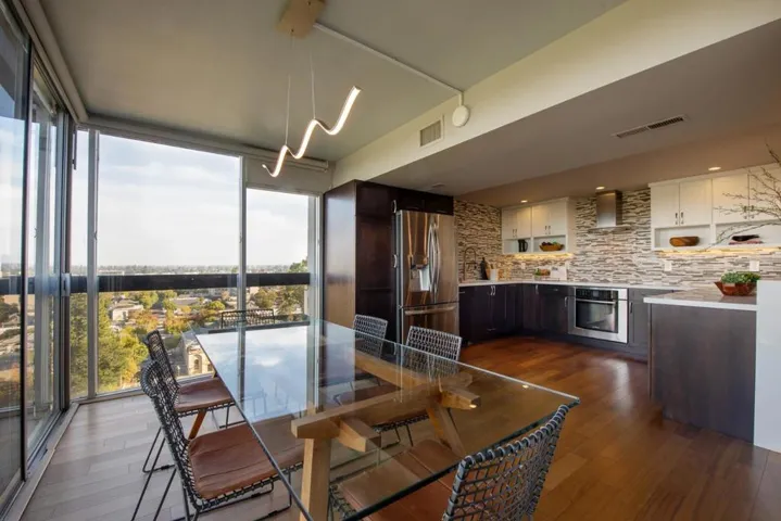 101 Alma Street 1105, Palo Alto, California 94301