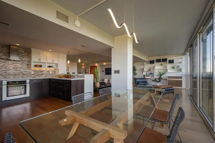 101 Alma Street 1105, Palo Alto, California 94301