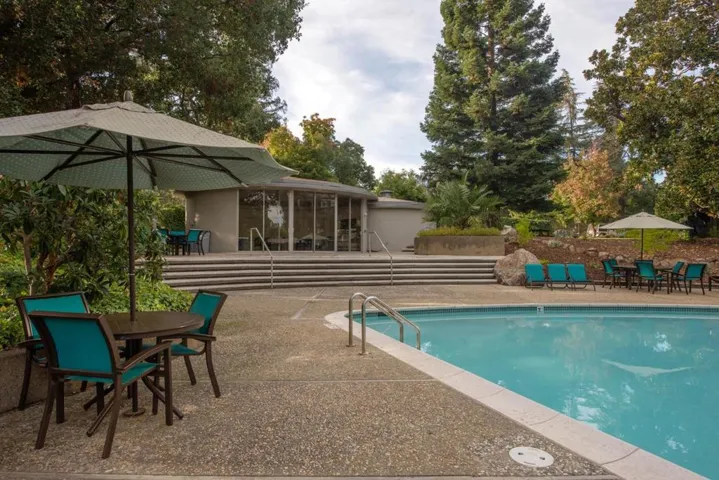 101 Alma Street 1105, Palo Alto, California 94301