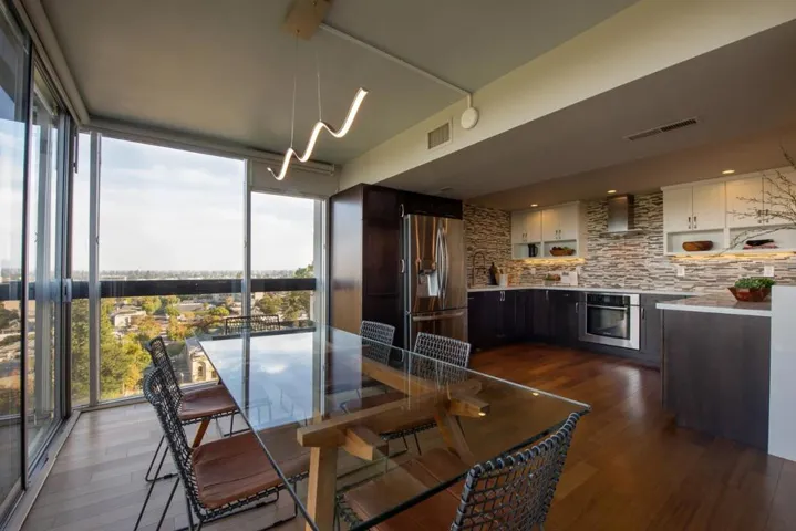101 Alma Street 1105, Palo Alto, California 94301