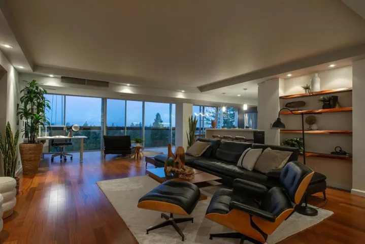 101 Alma Street 1105, Palo Alto, California 94301