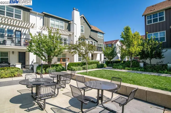 3831 Camino Loop, Dublin, California 94568