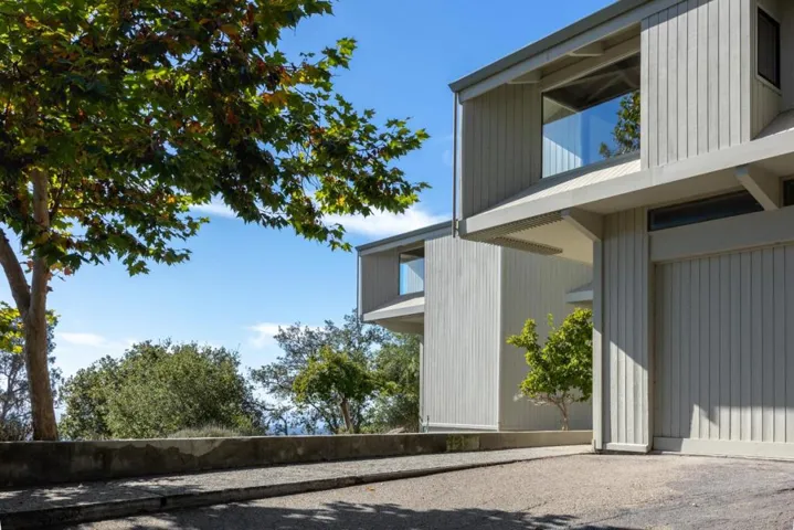 3200 Pleasant Valley Road, Aptos, California 95003