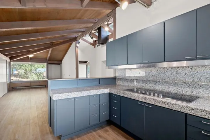 3200 Pleasant Valley Road, Aptos, California 95003