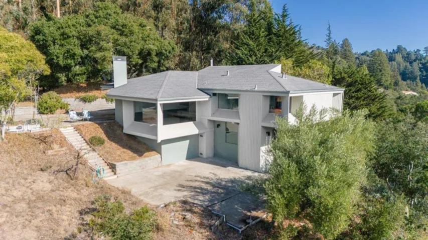 3200 Pleasant Valley Road, Aptos, California 95003