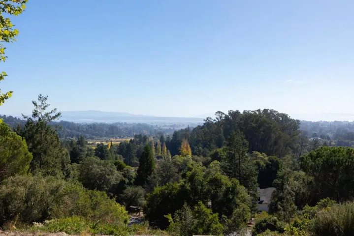 3200 Pleasant Valley Road, Aptos, California 95003
