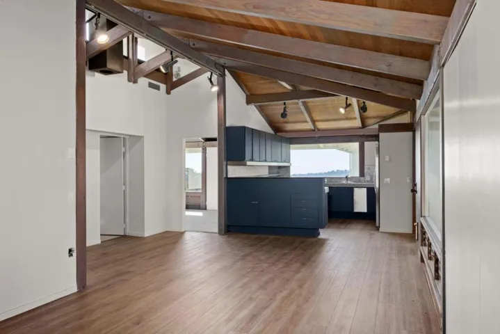 3200 Pleasant Valley Road, Aptos, California 95003