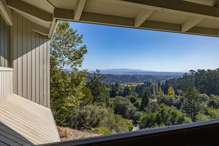 3200 Pleasant Valley Road, Aptos, California 95003