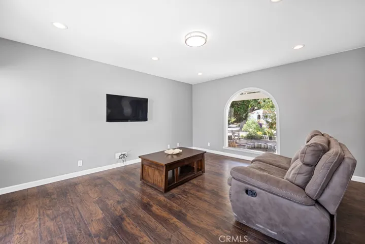 3630 Falcon Avenue, Long Beach, California 90807