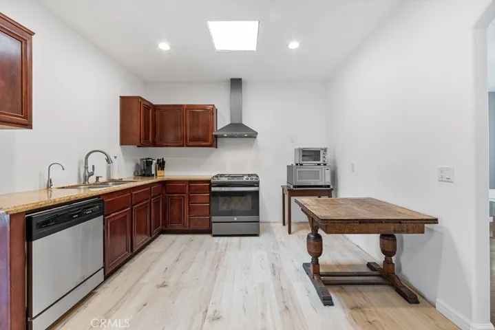 3630 Falcon Avenue, Long Beach, California 90807
